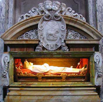 Tumba de la Beata Imelda en la Iglesia de San Segismundo, Bolonia (Italia)