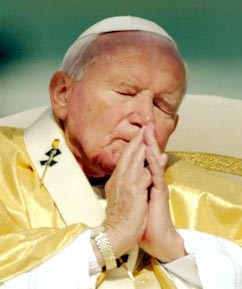 Juan Pablo II orando
